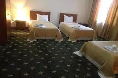 هتل رویان قائم